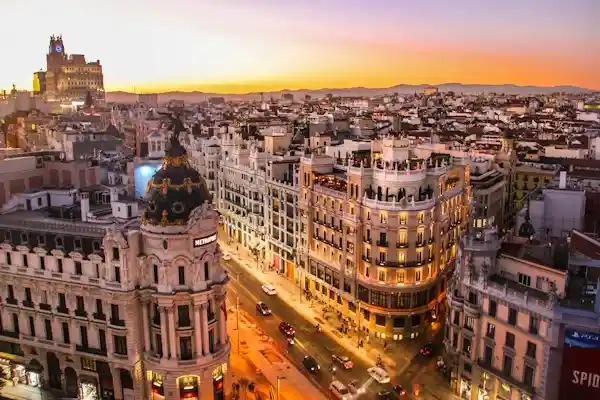 Circuitos turísticos guiados por Europa - Isa World Travel